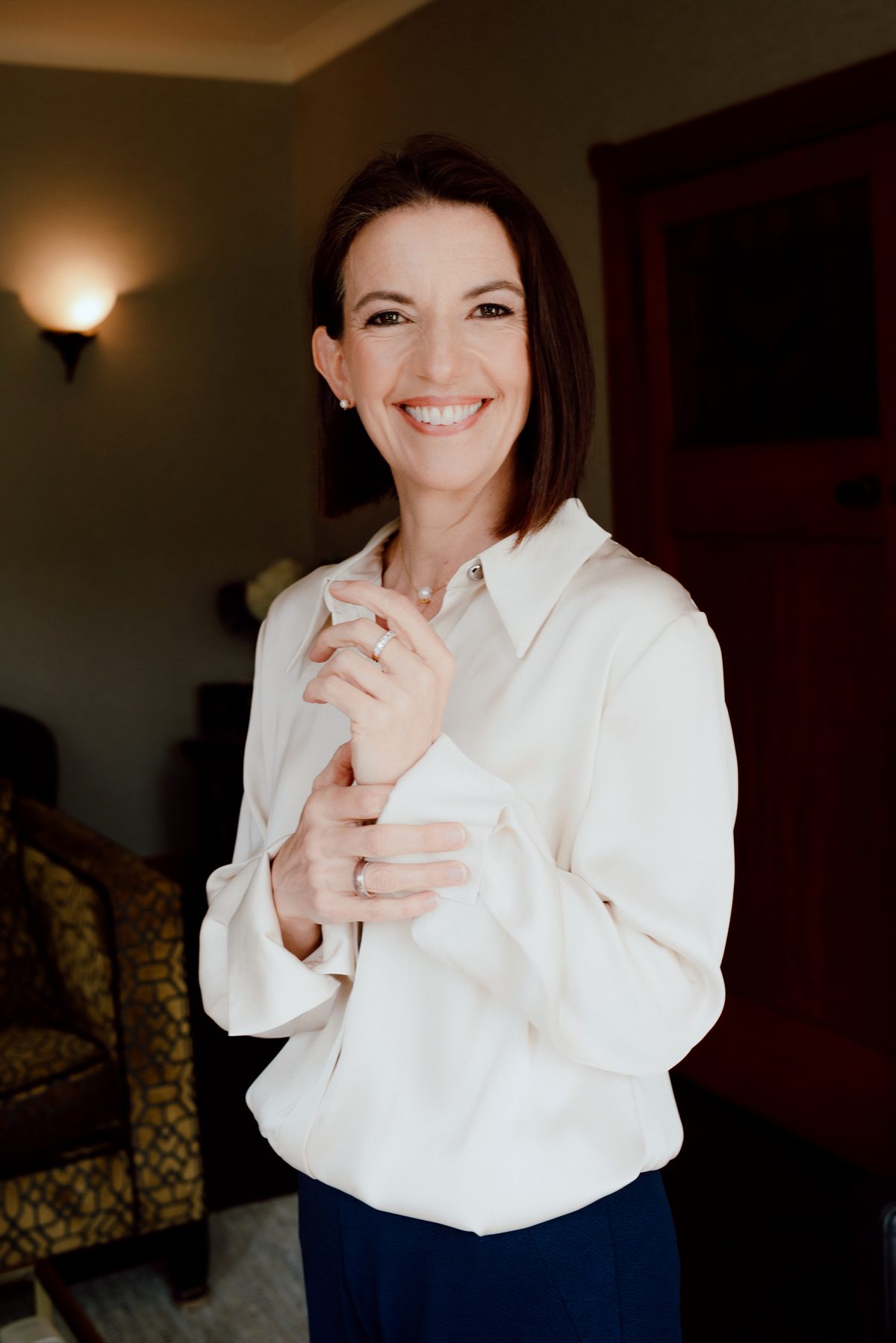 Dr Elaine Halley